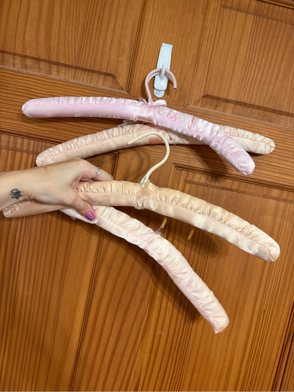 Vintage Silk-Padded Hangers in Pink and Blush - Set of 4